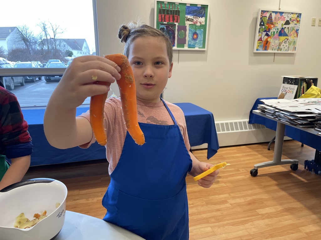 3rd graders at FARMs kitchen